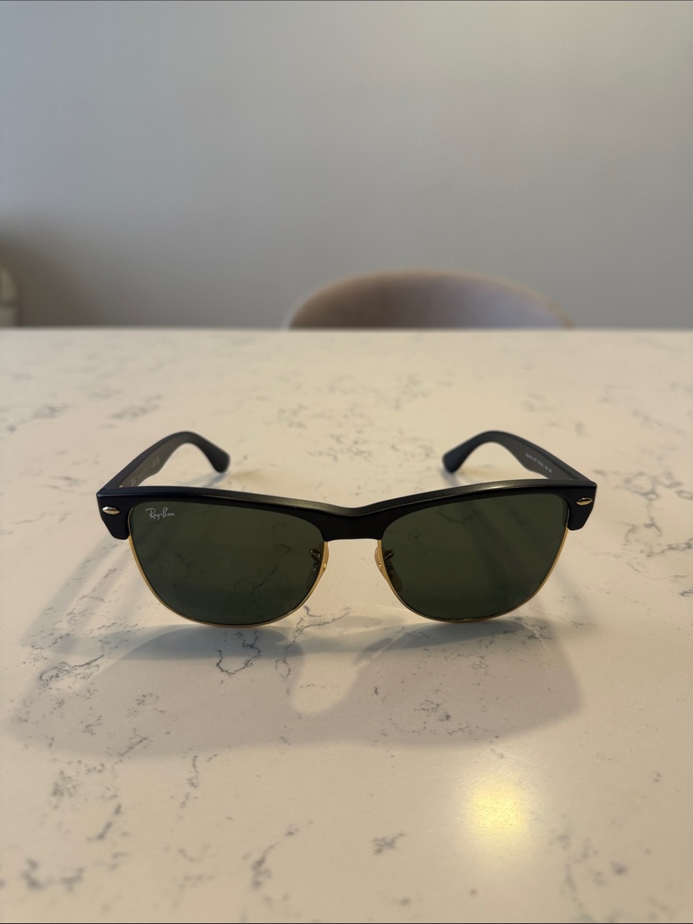 Ray-Ban Black Frame with Gold Trim and Green Lenses Sunglasses